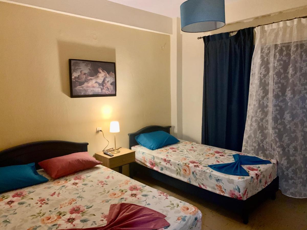 Nikol Apartments Olympiakí Aktí Exteriör bild